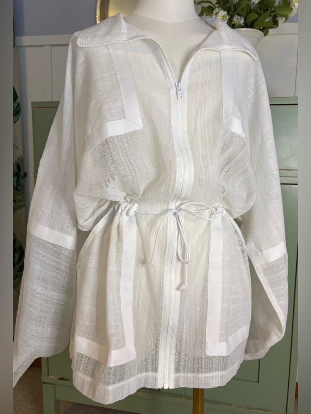 Sunveil Sunwear UV Protection Oversize Beach/Outdoor Cover-up Jacket Sheer White